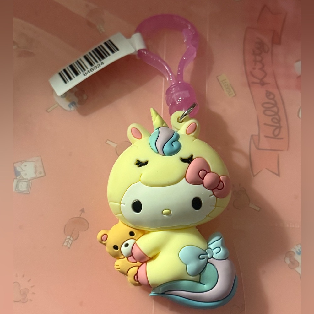 🆕 Hello Kitty Unicorn 🦄 Keychain